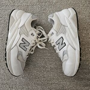 New Balance White 580 Sneakers / Sea Salt / Metallic